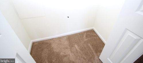 1417 Farmview Dr, Dover DE  19904-3390 exterior