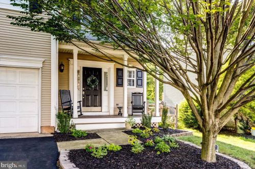 415 Dartmoor Rd, Collegeville, PA 19473-1866
