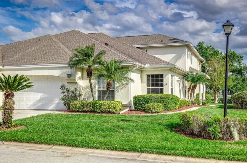 2758 Prestwick Dr, Lakeland, FL 33803-5426