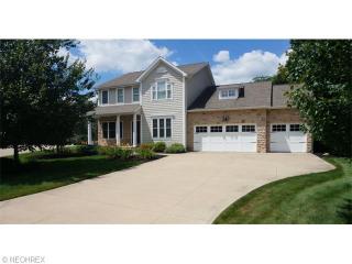4469 Henrys Mill Cir, Canton, OH 44718-2166
