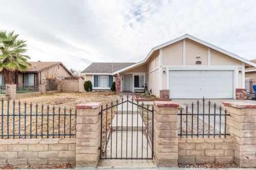 44005 Glenraven Rd, Lancaster, CA 93535-3650