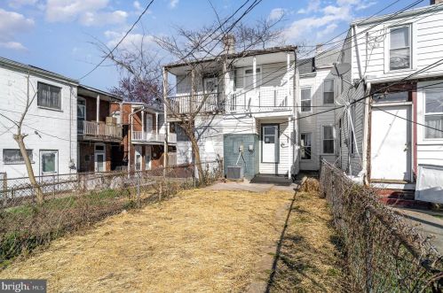 413 Muench St, Harrisburg PA  17102-1533 exterior