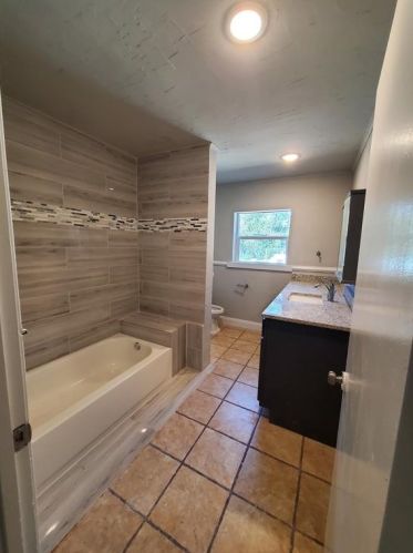 503 13th St, Bonham TX  75418-3142 exterior