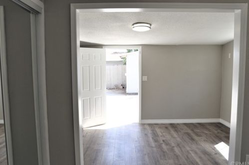 327 Erwin St, Rialto CA  92376-6018 exterior