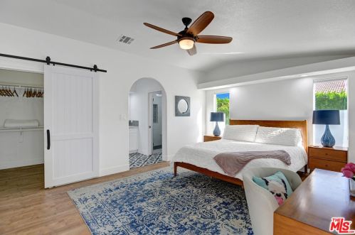 54404 Avenida Madero, La Quinta CA  92253-3620 exterior