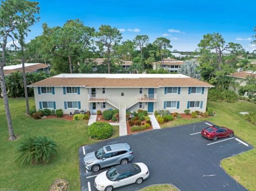 237 Albi Rd, Naples, FL 34112-6146
