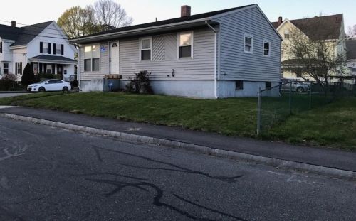 51 Hodges Ave, Taunton MA  02780-3031 exterior