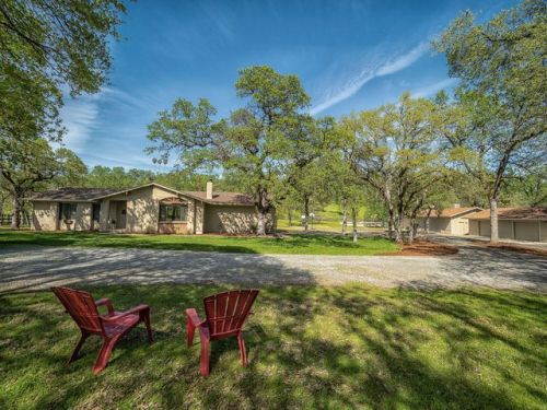 21682 Rusty Ln, Palo Cedro, CA 96073-9666
