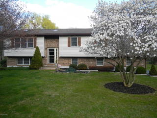 668 Dotters Corner Rd, Kunkletown, PA 18058-7866