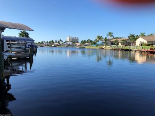 1000 56th St, Cape Coral, FL 33914-7225
