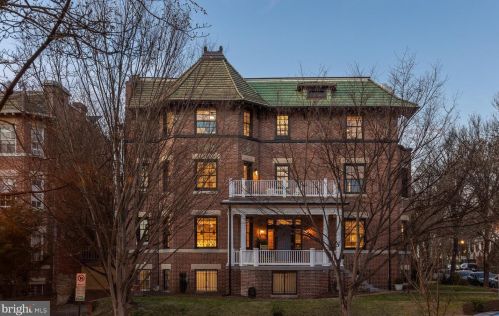 1801 Lamont St, Washington, DC 20010-2603