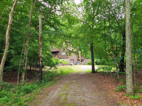 49 Kendall Rd, Norwich, CT 06351-3010