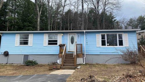 492 Old Rochester Rd, Somersworth, NH 03878-1242