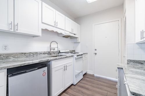 21637 Southwood Dr, Lutz FL  33549-4127 exterior