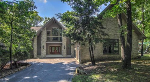 12345 Williams Ct, Crown Point, IN 46307-3673
