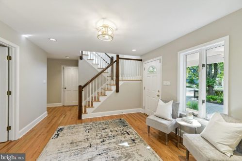 444 Great Falls St, Falls Church VA  22046-2608 exterior