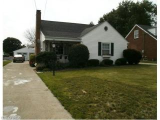 550 Schenley Ave, Youngstown, OH 44509-3026