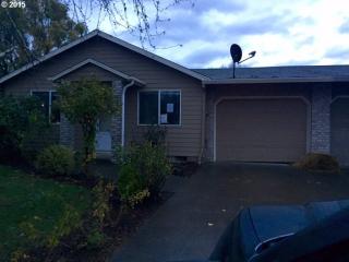 440 Clark Ct, Mcminnville, OR 97128-8449