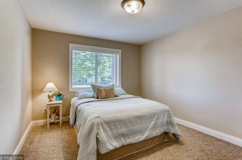 17958 Grant St, Otsego MN  55330-7073 exterior