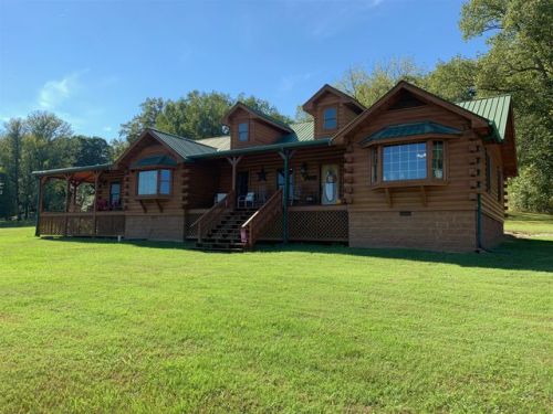 1946 Mann Rd, Lebanon, TN 37087-0916