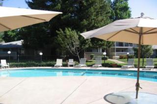 8059 Targa Cir, Citrus Heights CA  95610-7204 exterior