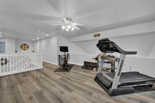 585 Topeka Ln, Vacaville CA 95687-4353 exterior