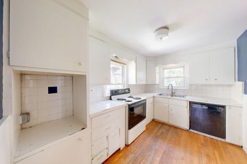 44 Sargent Ave, Providence RI  02906-3416 exterior