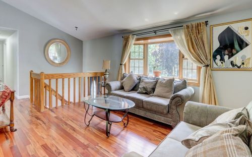 203 6th Ave, Holtsville NY  11742-2341 exterior