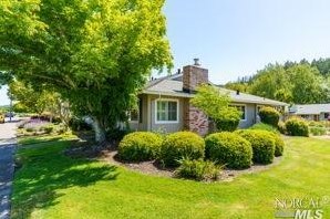 6502 Stone Bridge Rd, Santa Rosa, CA 95409-5832