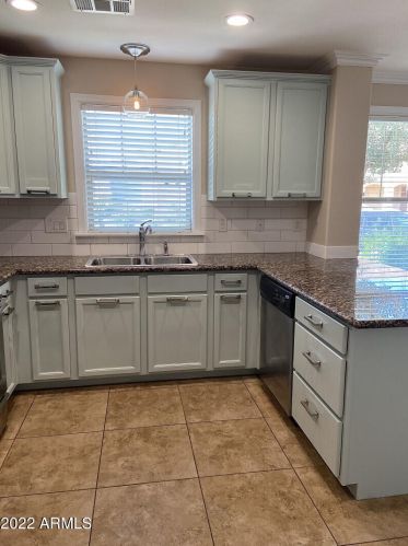 3484 Milky Way, Gilbert, AZ 85295-3464