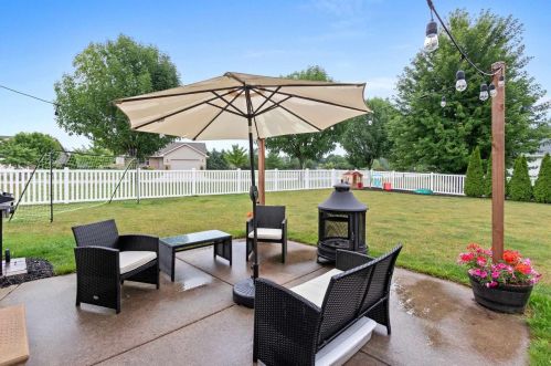 2722 Teresa Dr, Green Bay WI  54311-5586 exterior