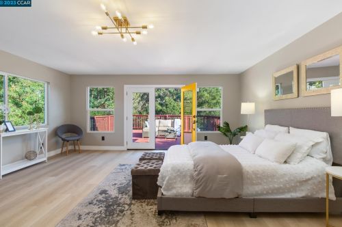 4216 Knoll Ave, Oakland CA  94619-3025 exterior