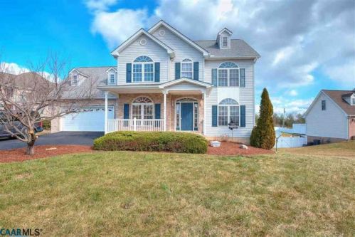 77 Oxford Rd, Fishersville, VA 22939-2133