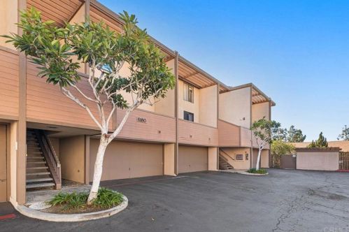 6180 Agee St, San Diego, CA 92122-3614