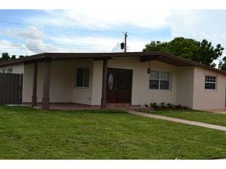 11274 42nd Ter, Miami, FL 33178-1806