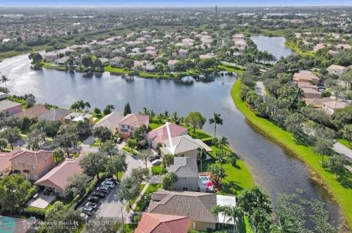 1222 168th Ave, Hollywood FL  33028-1910 exterior