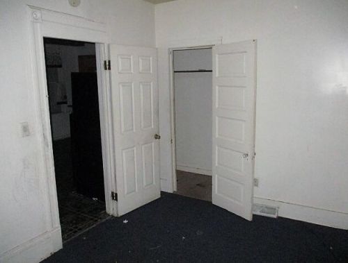 2463 35, Milwaukee WI 53210-3037 exterior