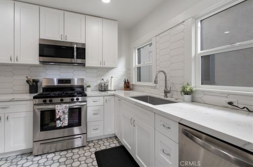 217 Vista Bonita Ave, Glendora CA  91741-0026 exterior