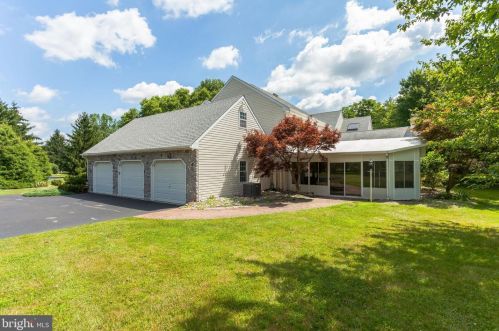 2590 Sibel Cir, Lansdale, PA 19446-6078