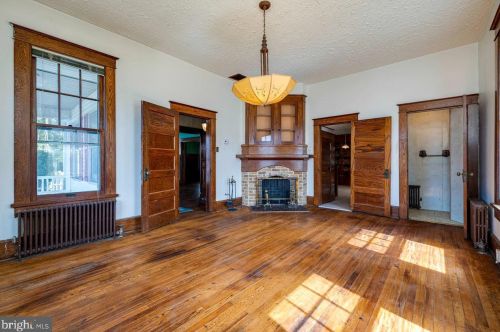 5 Amiss Ave, Richmond National Battlefiel VA  22835-1309 exterior