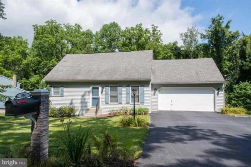 350 Cartref Rd, Etters, PA 17319-9507