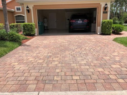 14911 Volterra Ct, Naples, FL 34120-0687