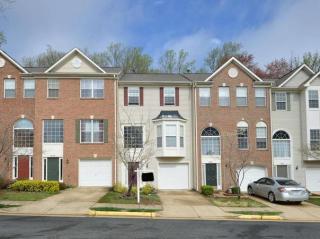 8433 Carmela Cir, Springfield, VA 22153-4016