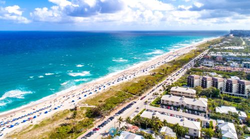 828 Kokomo Key Ln, Delray Beach FL  33483-6027 exterior