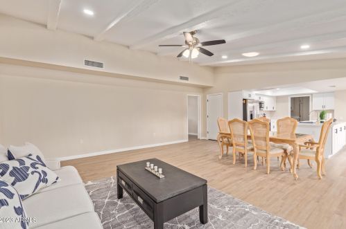 13122 Meeker Blvd, Sun City AZ 85375-3725 exterior