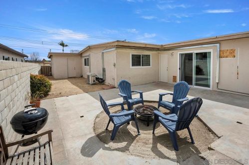 2322 Finch Ln, San Diego CA  92123-3715 exterior