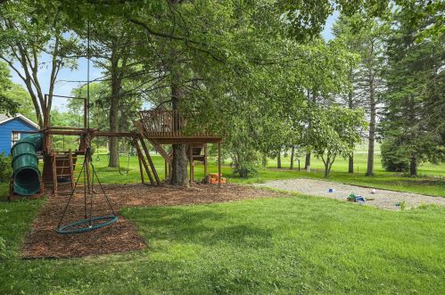 4950 90th St, Waterford MN  55057-4347 exterior