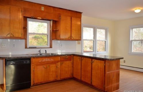 92 Lucas Park Rd, Norwich CT  06360-7144 exterior