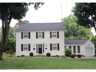 31 Wells Farm Dr, Hartford, CT 06109-2626
