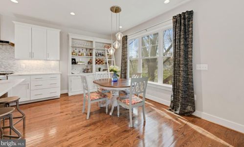 7413 Bethune St, Falls Church VA  22043-1316 exterior